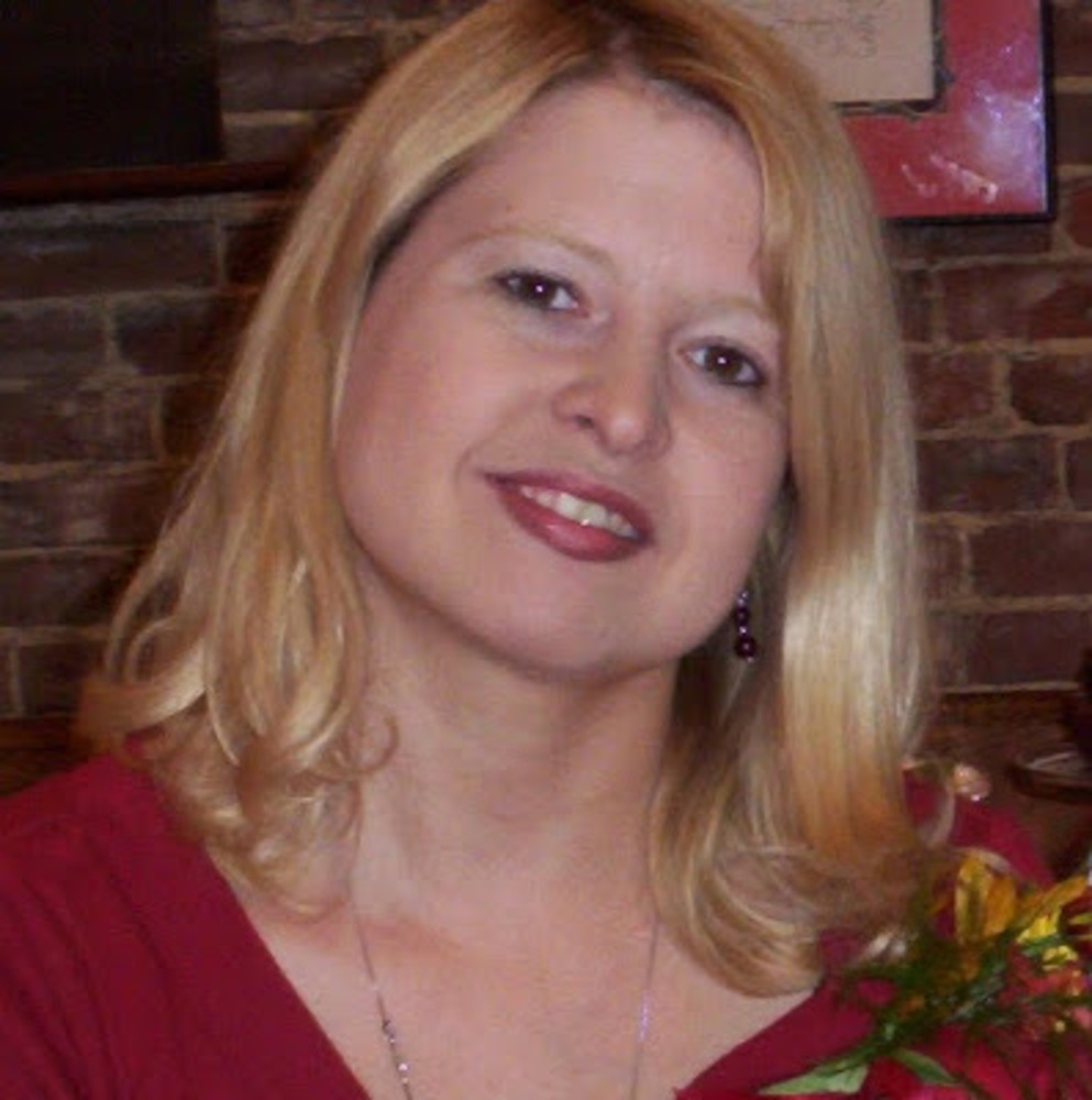 Meet your Posher, Connie